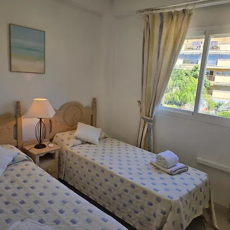 Corner Sea View Penthouse With 95m² Terraces *