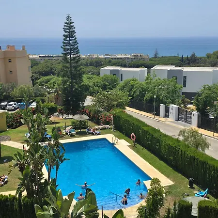 Corner Sea View Penthouse With 95m² Terraces マルベーリャ