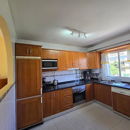 Corner Sea View Penthouse With 95m² Terraces