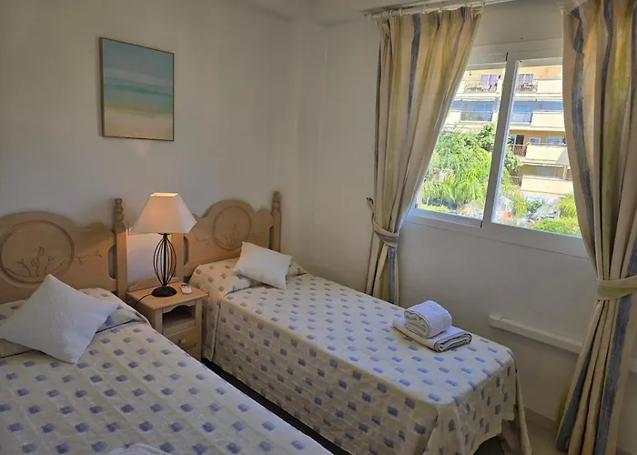 Corner Sea View Penthouse With 95m² Terraces *